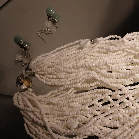 White Multistrand Necklace and Matching Natural Jade Bead Earrings Set - Picture 6 of 12